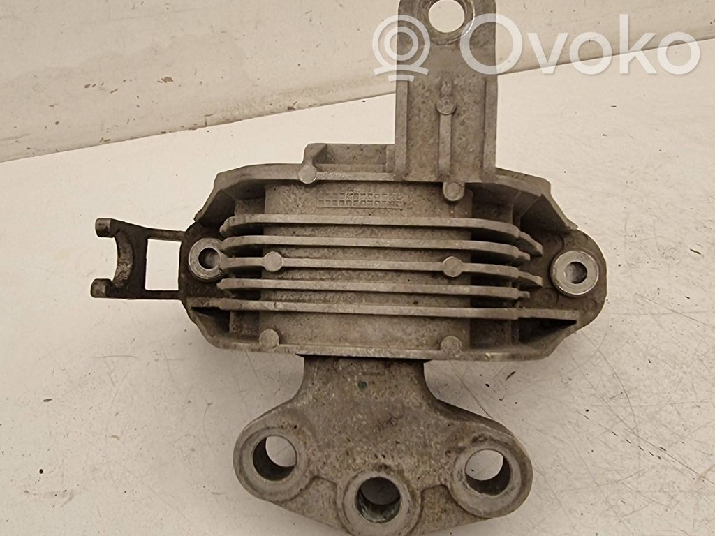 Opel Astra J Engine mount bracket 