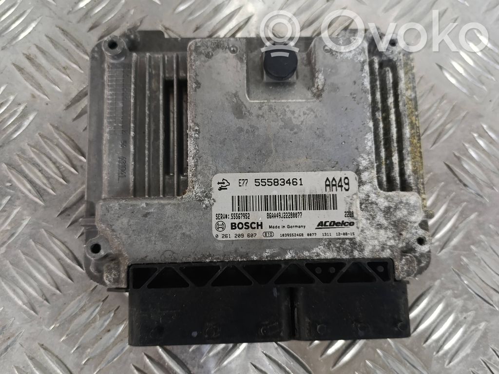 Opel Insignia A Engine control unit/module 
