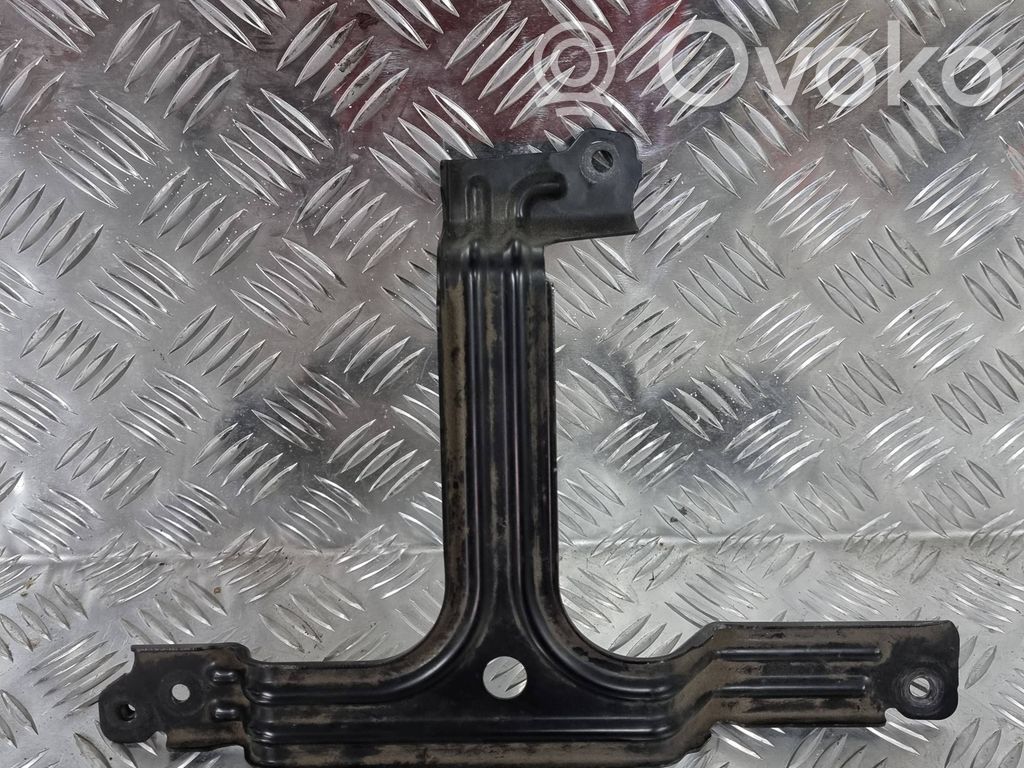 Battery bracket   84213684