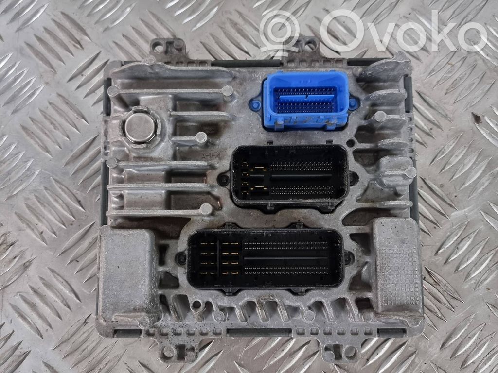 Opel Astra J Engine control unit/module 