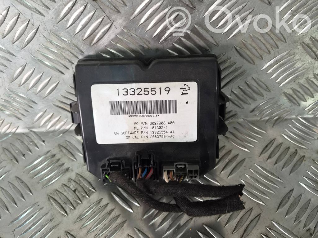 Opel Insignia A Tailgate/trunk control unit/module 
