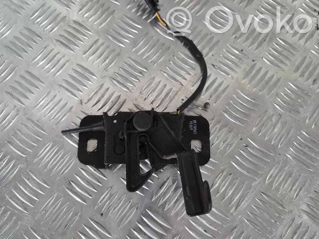 Opel Astra K Engine bonnet/hood lock/catch 