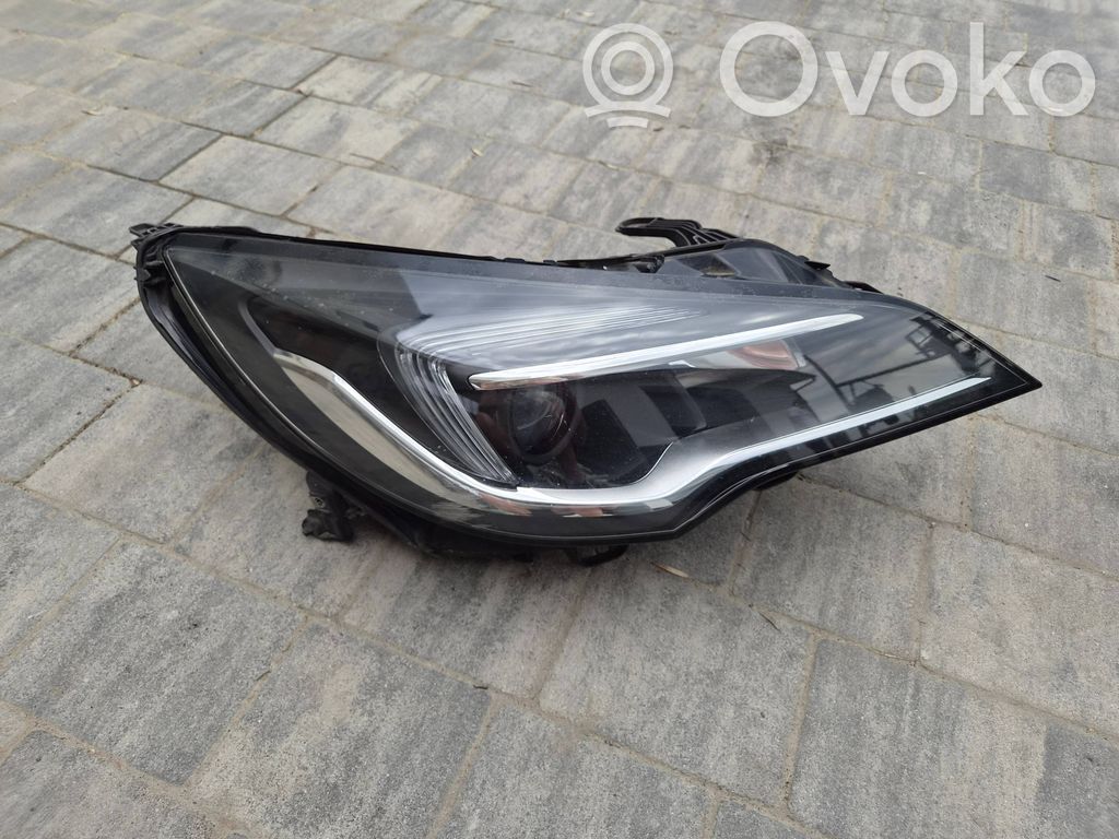 Opel Astra K Scheinwerfer 