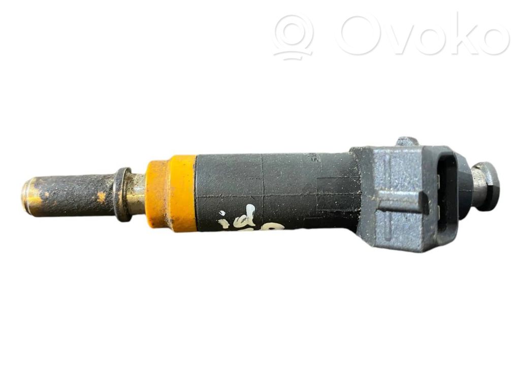 Fuel injector   7506924