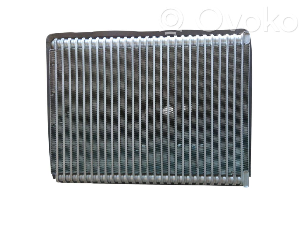 Condenseur de climatisation   30630696,C7796004,31477,235920