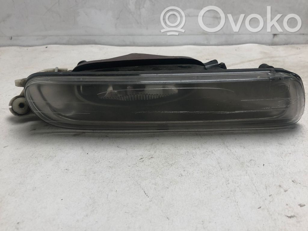BMW 3 E46 Miglas lukturis priekšā 