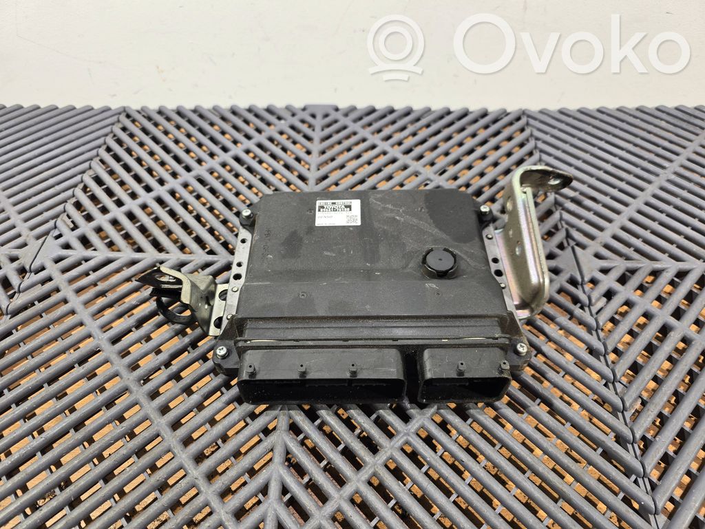 Lexus CT 200H Engine control unit/module 