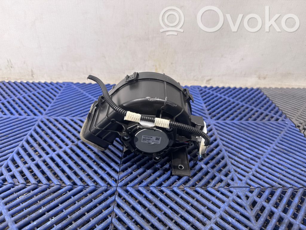 Toyota C-HR I Ventilator aerotermă 