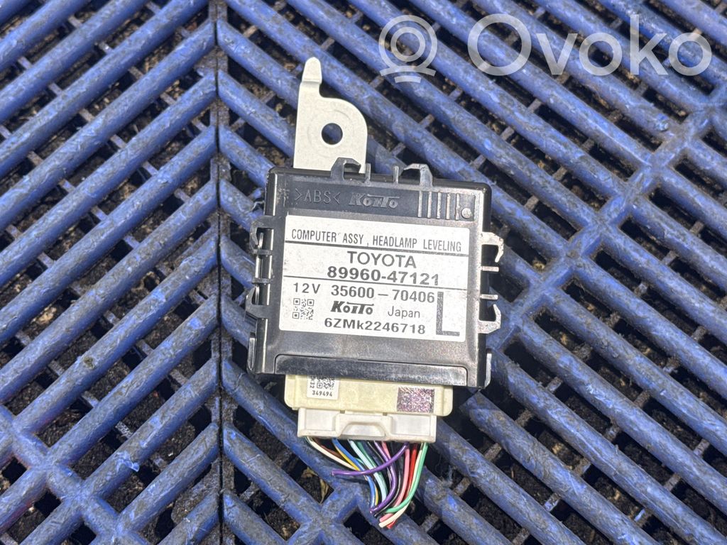 Toyota Prius+ (ZVW40) Module d'éclairage LCM 