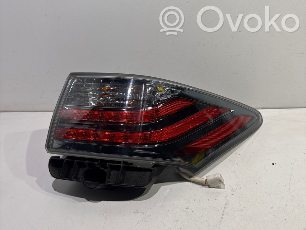 Lexus CT 200H Rear/tail lights 