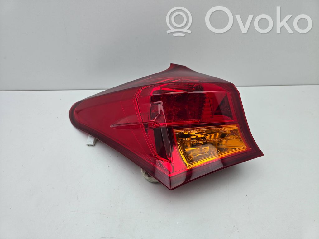 Toyota Auris E180 Rear/tail lights 