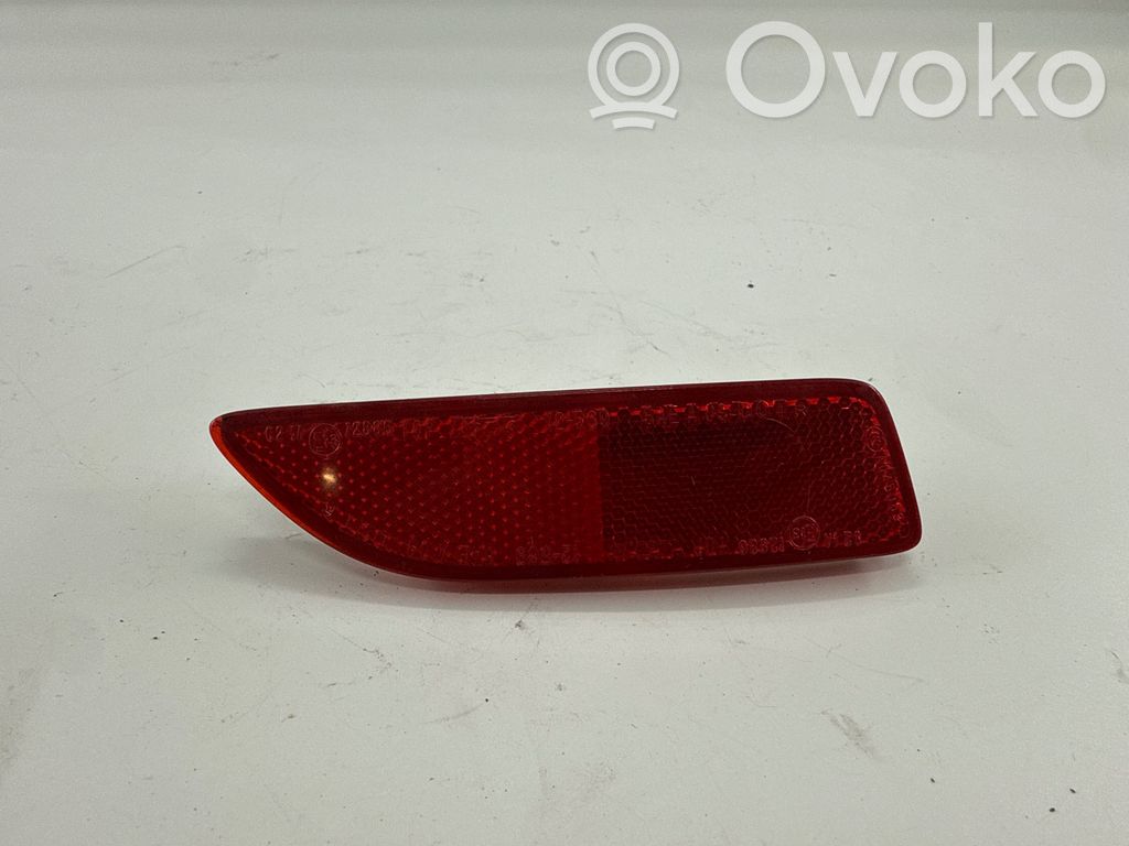 Lexus CT 200H Rear tail light reflector 