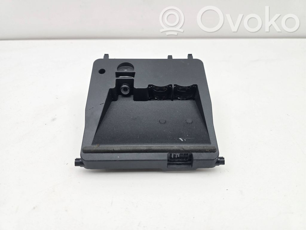 Toyota Auris E180 Windshield/windscreen camera 