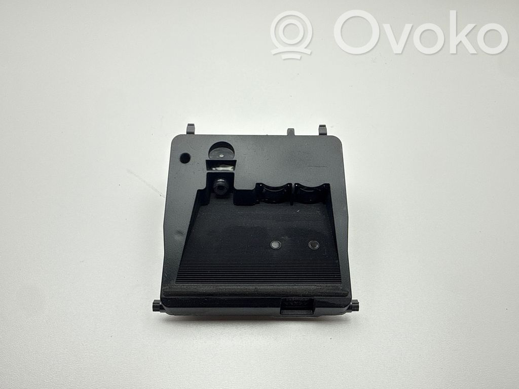 Toyota Auris E180 Windshield/windscreen camera 