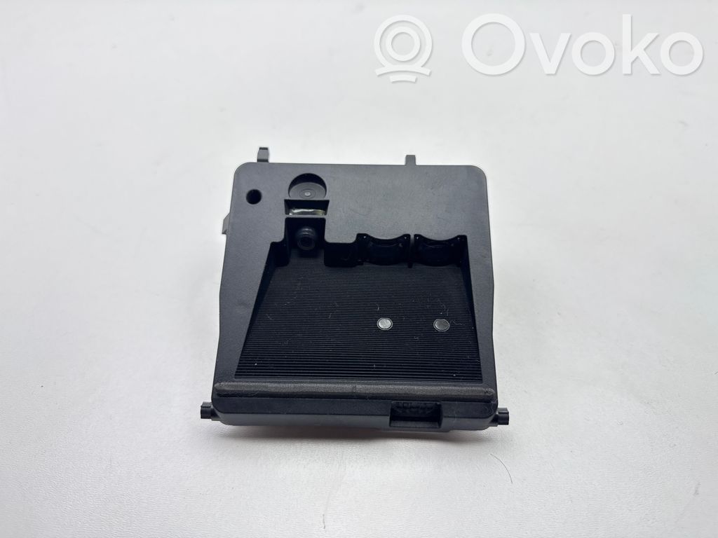 Toyota Auris E180 Windshield/windscreen camera 