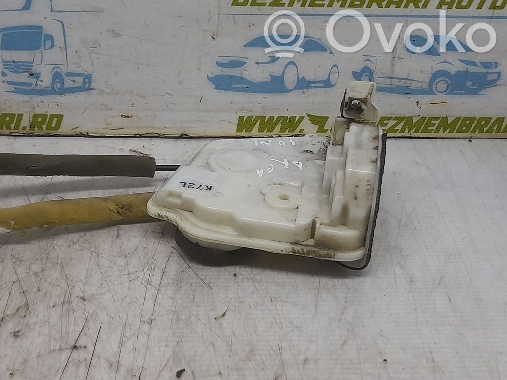 Mazda CX-3 Front door lock 