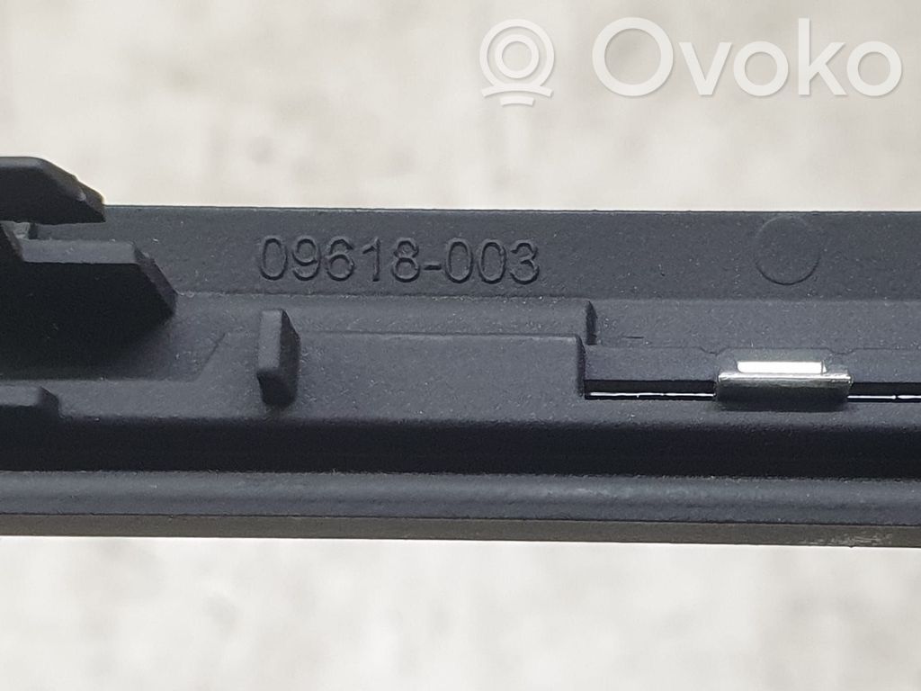 Audi A4 S4 B9 Braccio di controllo sospensione posteriore 