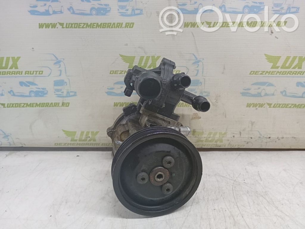 BMW 3 E90 E91 Vairo stiprintuvo siurblys 