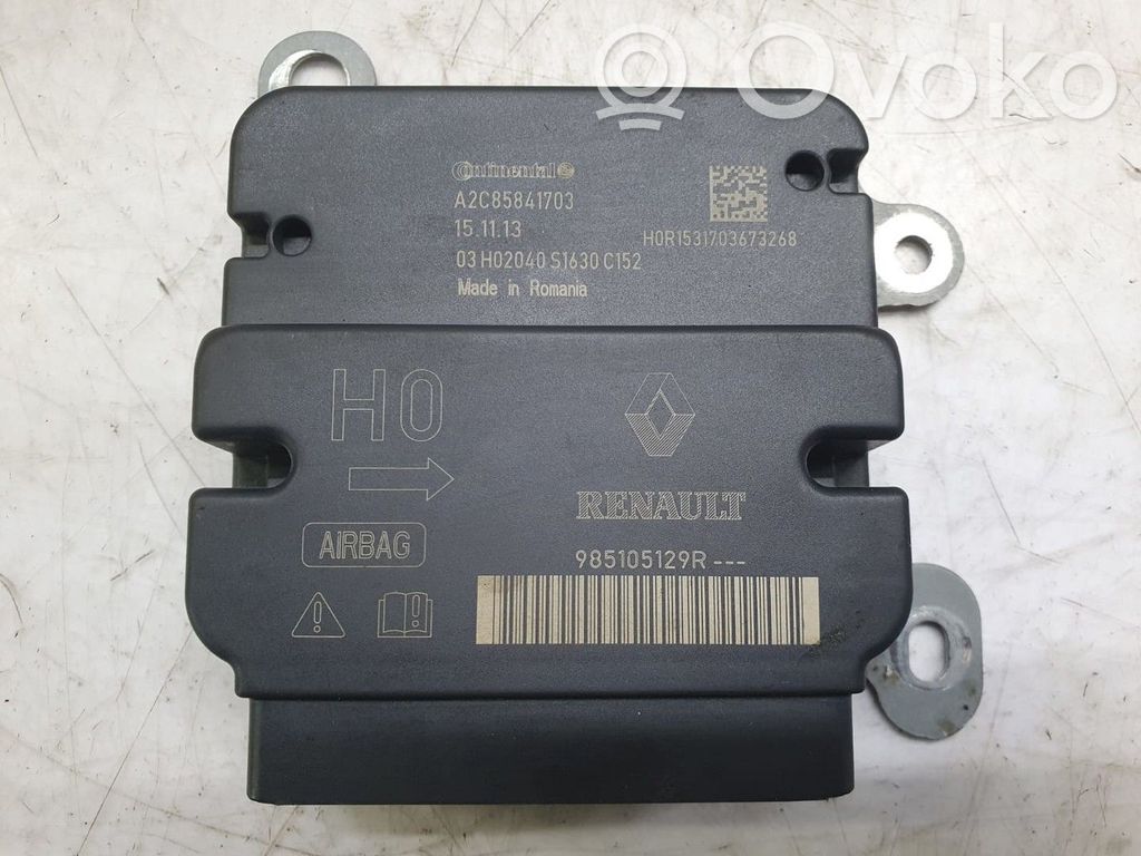 Dacia Duster Airbag control unit/module 