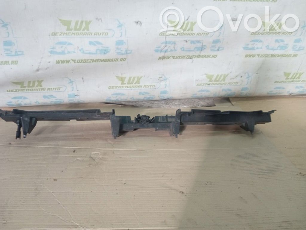 Jeep Compass Etupuskurin kannake 