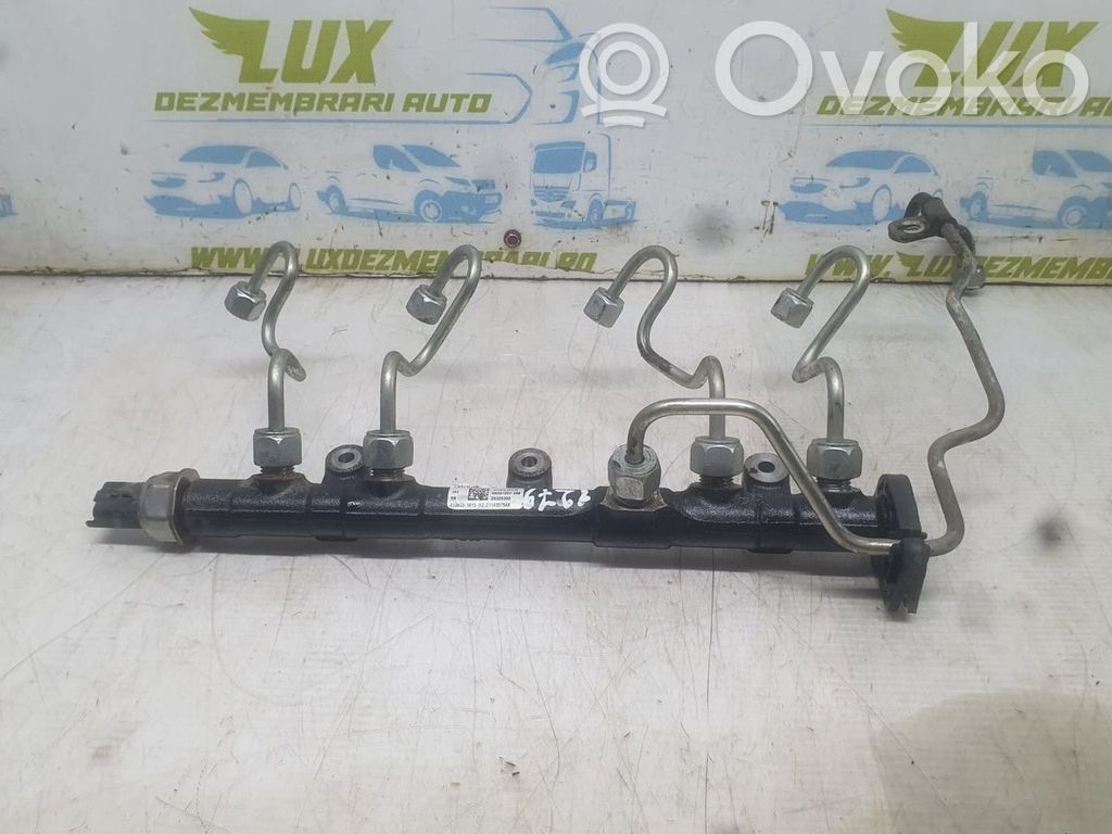 Fuel distributor   175217543R