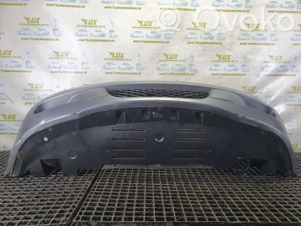 Parachoques delantero   4R8317C831