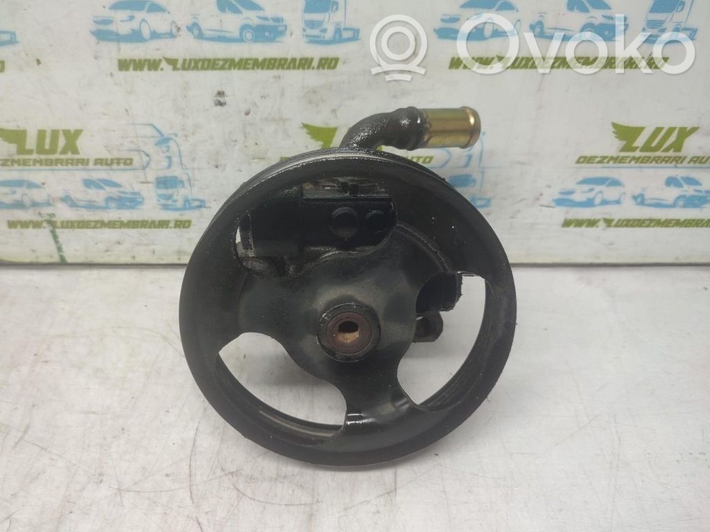 Ohjaustehostimen pumppu   BP4M32600C