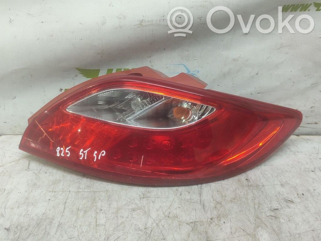 Mazda 2 Takavalot 