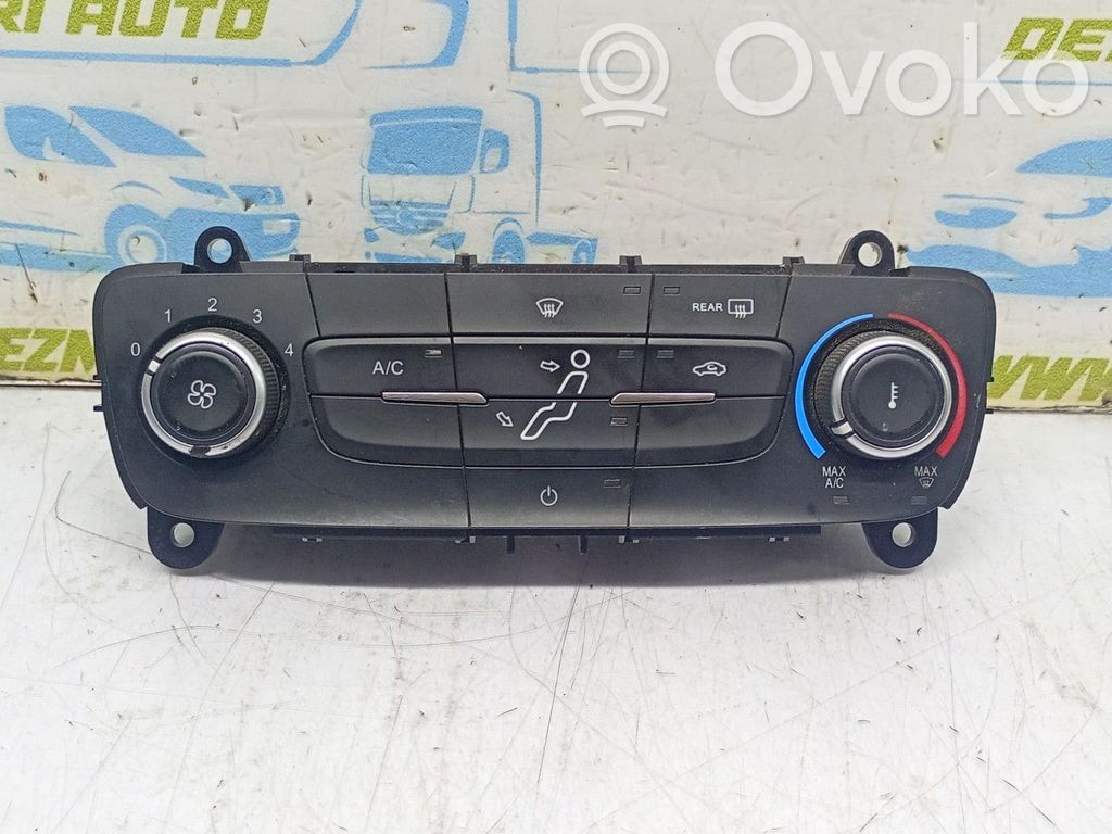 Air conditioning (A/C) switch   E1108075