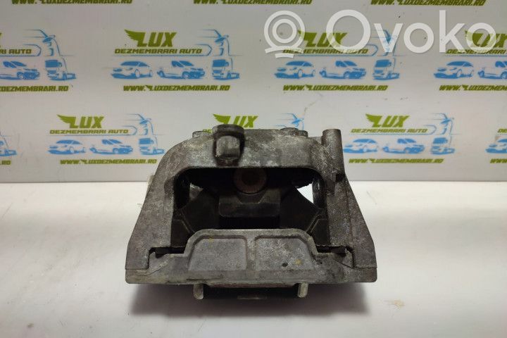 Volkswagen Golf VI Gearbox mount 