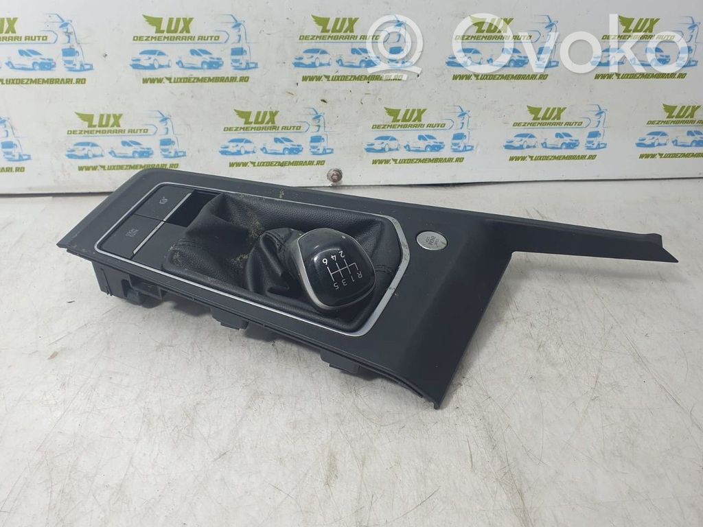 Volkswagen Golf VIII Gear lever shifter trim leather/knob 