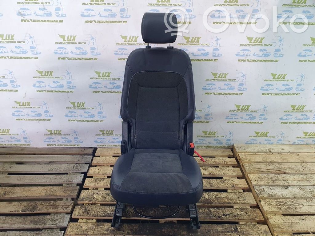 Otros asientos   6M2163840AB