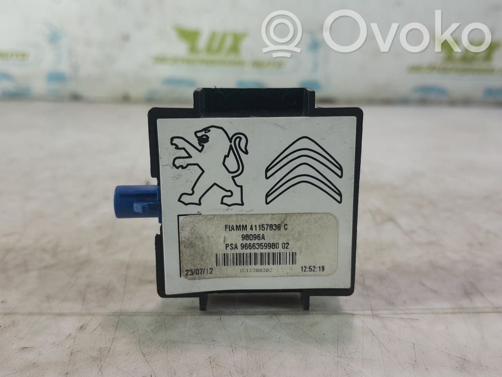 Peugeot 508 Antennin ohjainlaite 