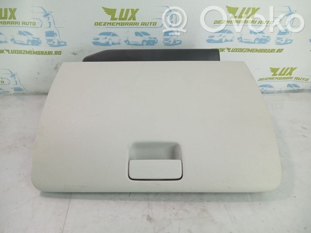 Suzuki Ignis Glove box 