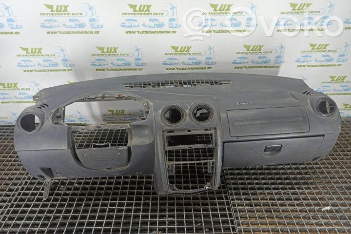 Dacia Logan I Panel de instrumentos 