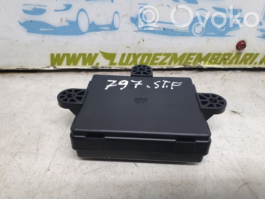 Ford Kuga II Front door 