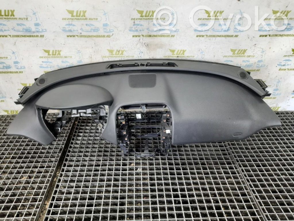 Jaguar XE Panel de instrumentos 