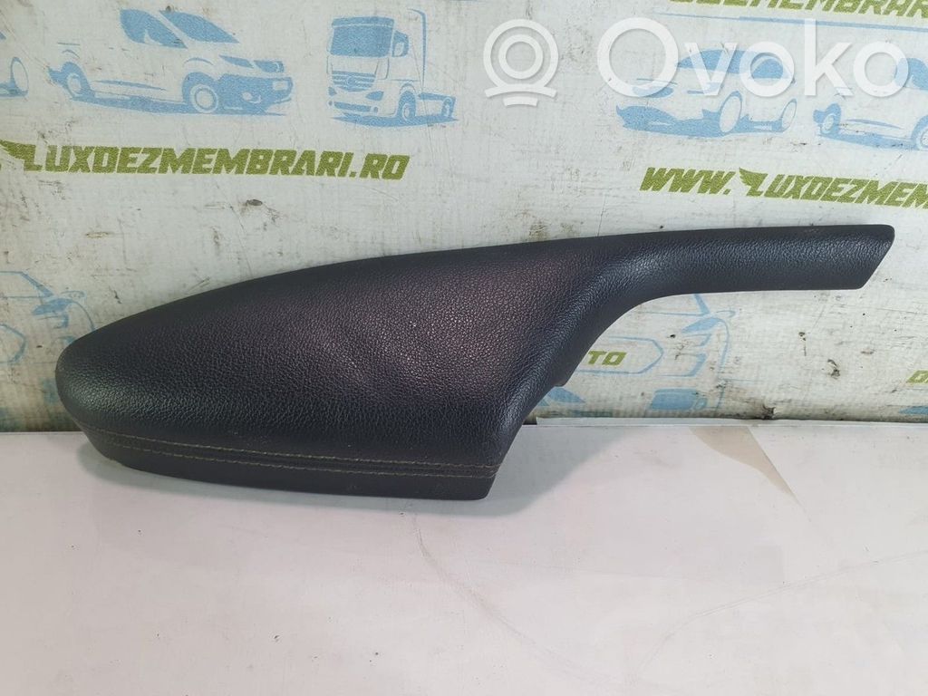 KIA Sportage Listwa drzwi przednich 