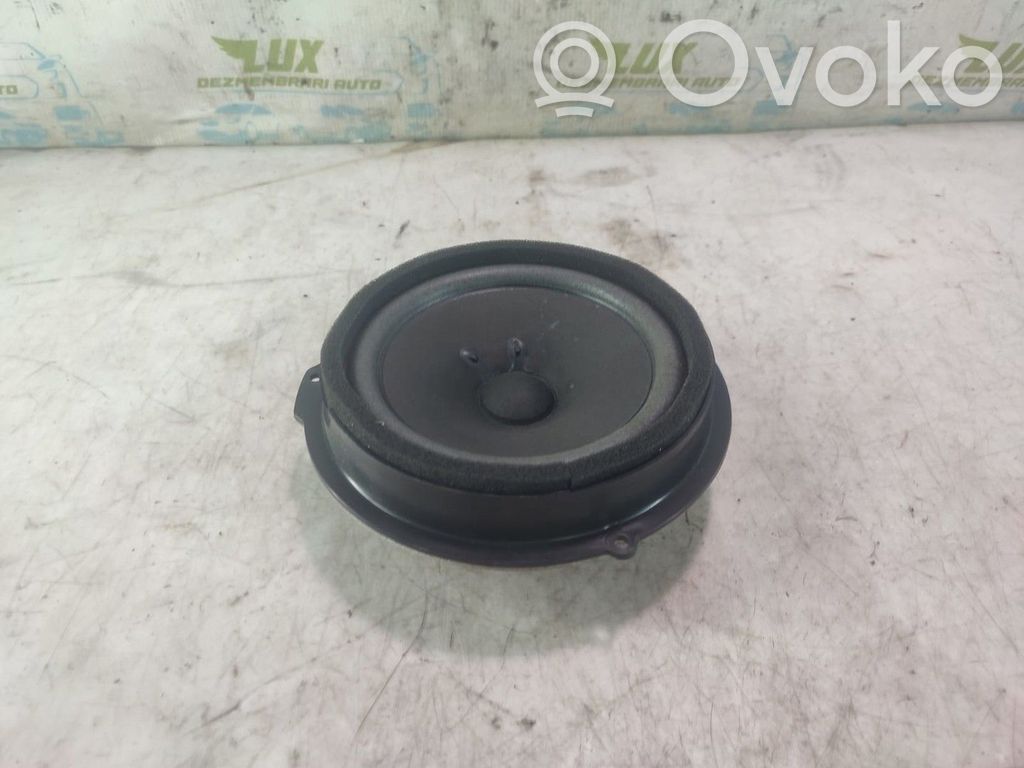Altavoz de la puerta delantera   DS7T18808BB