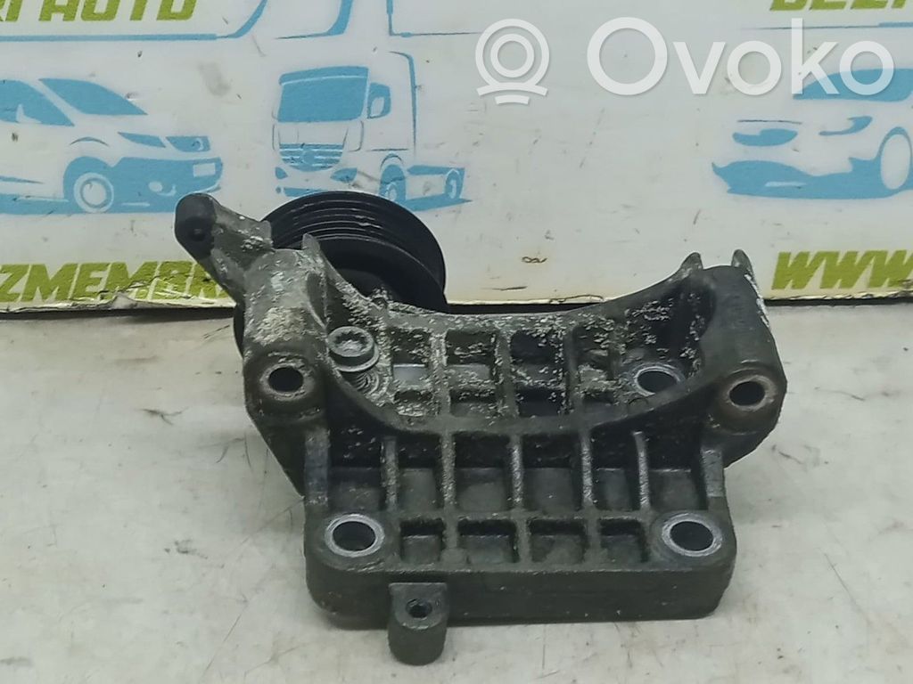 Audi A5 8T 8F Suport generator/alternator 