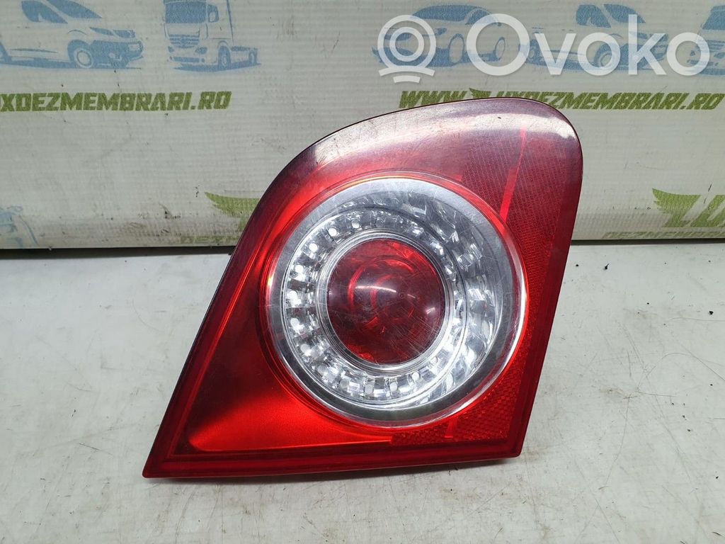 Volkswagen PASSAT B6 Takaluukun takavalot 