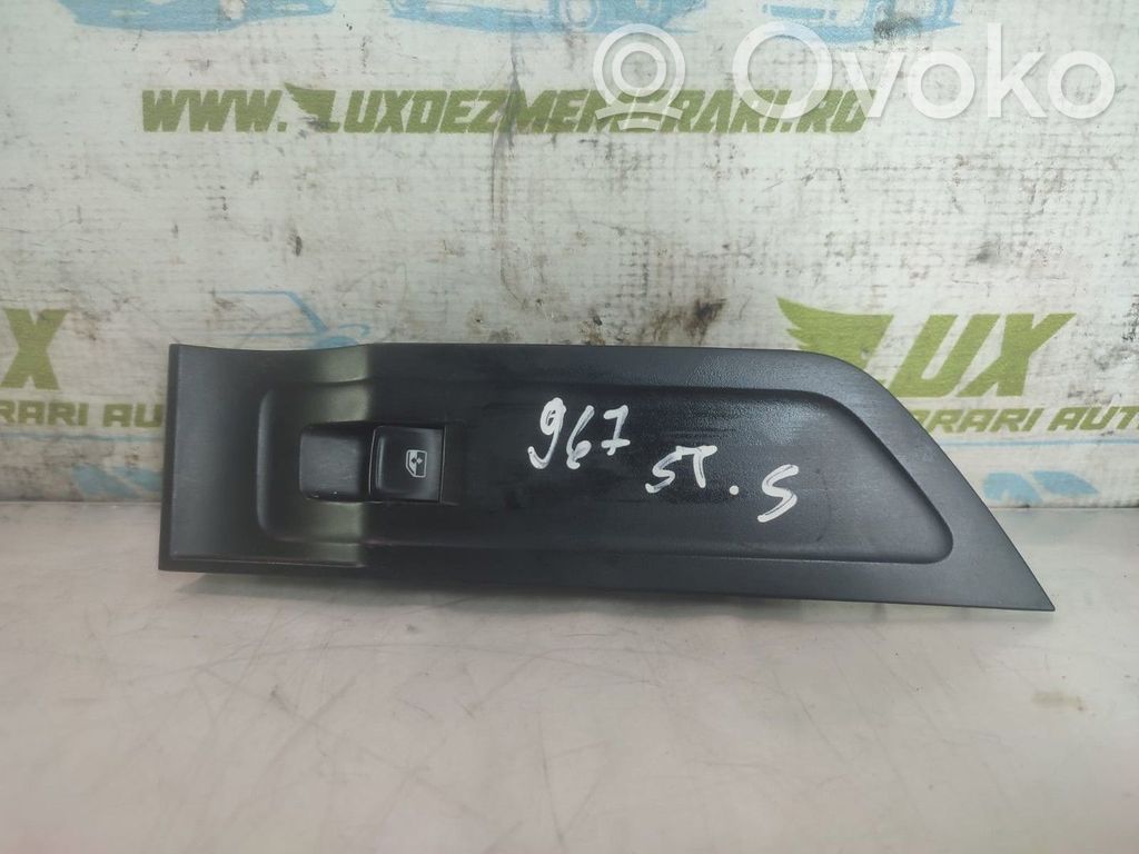 Skoda Superb B8 (3V) Przyciski szyb 