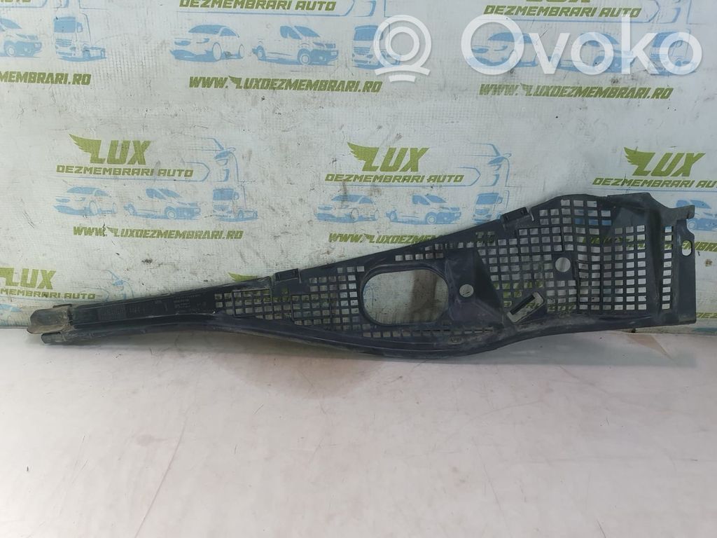 Dacia Duster Rivestimento del tergicristallo