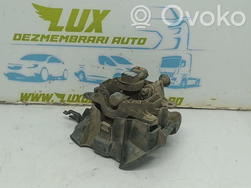 Dacia Duster Etusumuvalo 