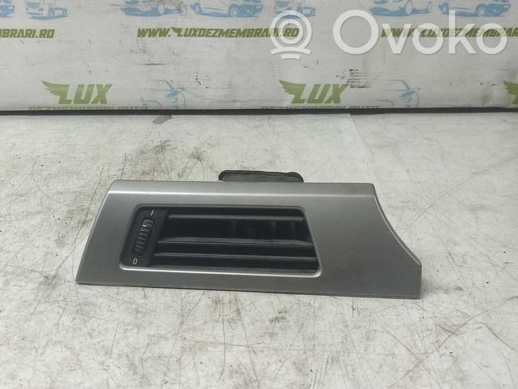 BMW 3 E90 E91 Rejilla de ventilación central del panel 