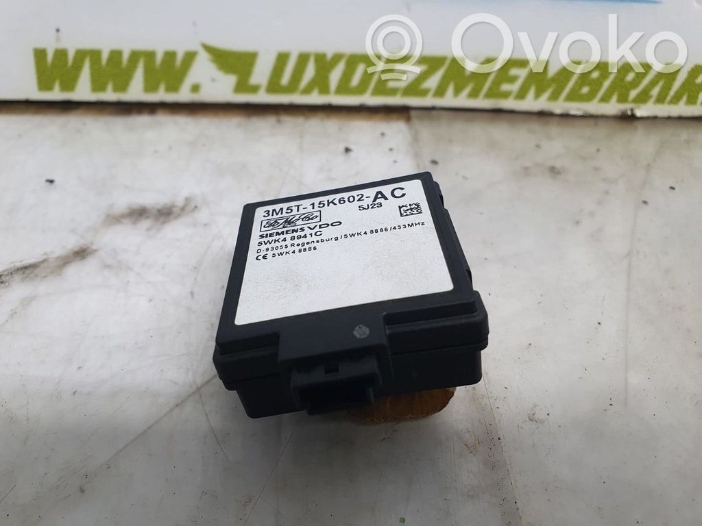 Engine control unit/module ECU   3M5T15K602AC