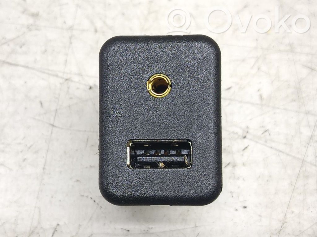 Разъем USB   95224941
