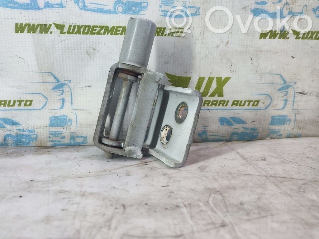 Etuoven yläsarana   864615A