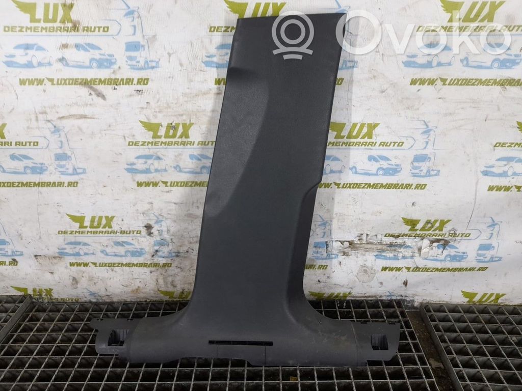 Listwa drzwi przednich   80A867240