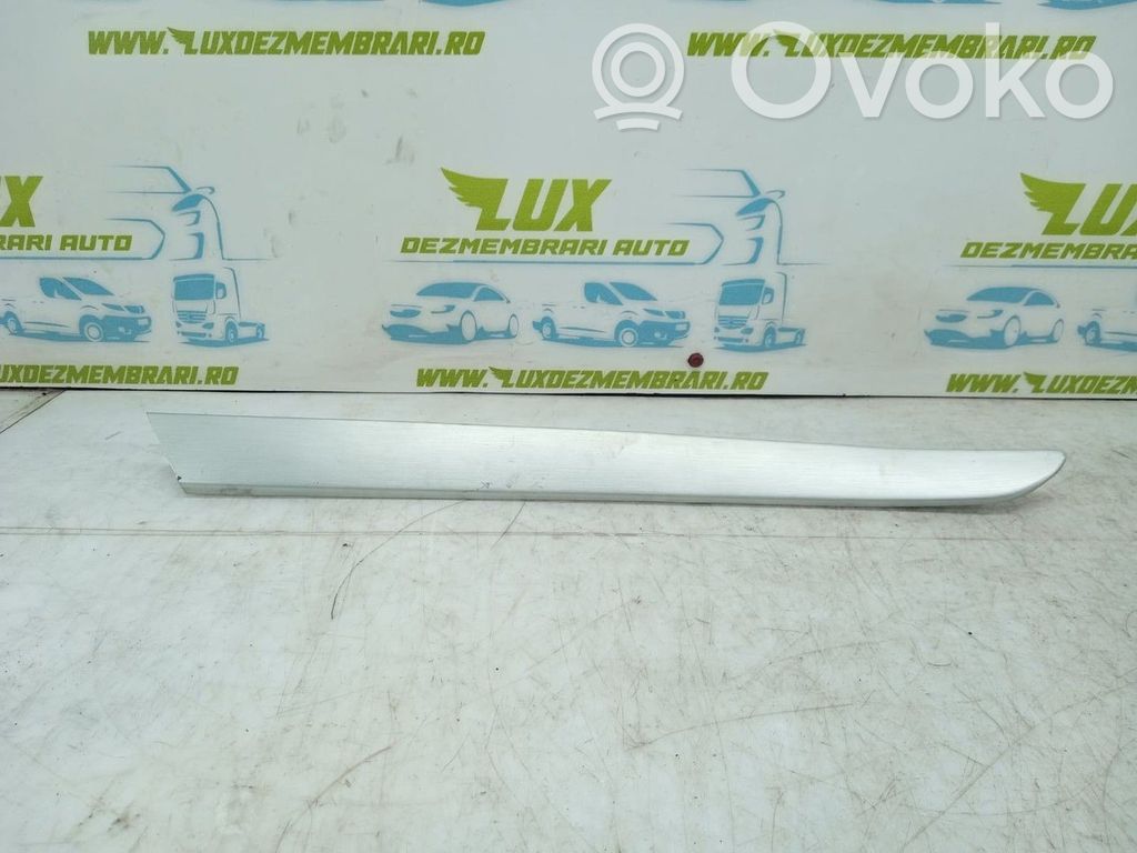 Audi A6 S6 C6 4F Etuoven lista (muoto)